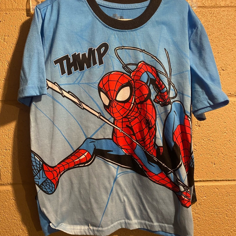 2 Piece Pajama Set - Top & Shorts - Size Large